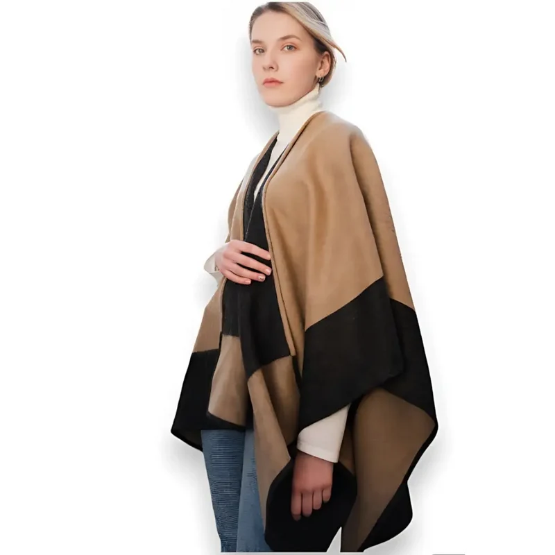 Poncho esprit femme