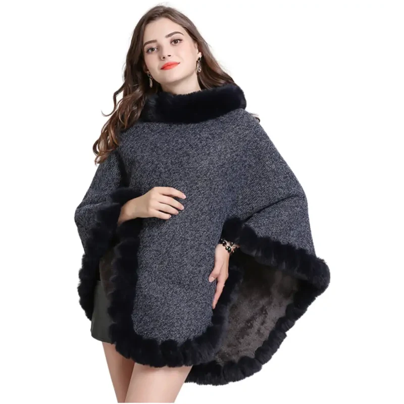 Poncho capuche femme hiver
