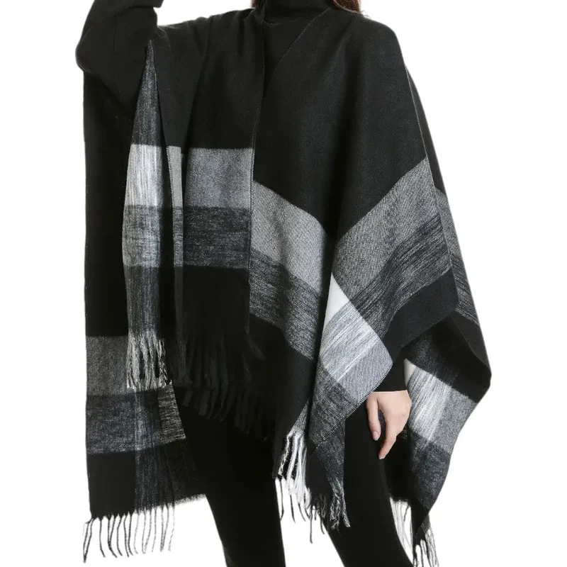 Poncho en laine homme