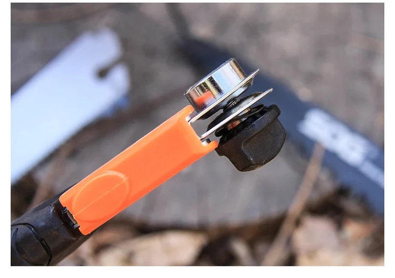 Scie pliante pour la chasse et le bushcraft 265g "SOG - Wood & Bone saw"