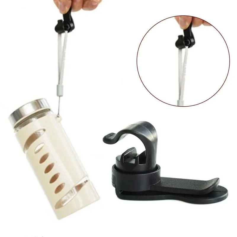 Clip magnétique pour poche à eau "Good Outdoor - Bladder Clip"