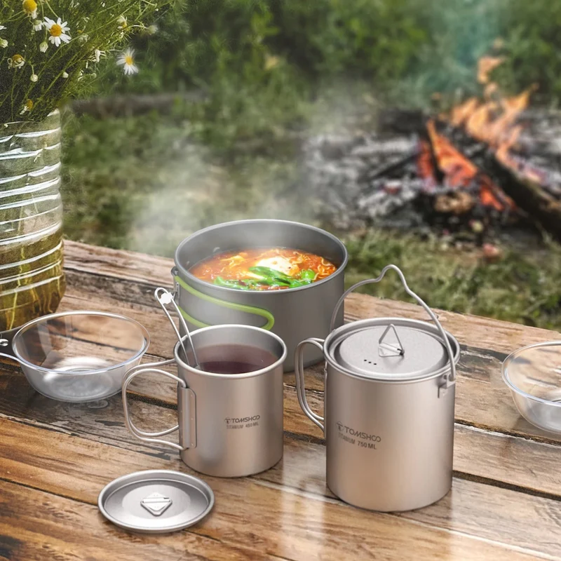 Ensemble d'ustensiles de cuisine en titane ultraléger "Tomshoo - Hiking Cup"