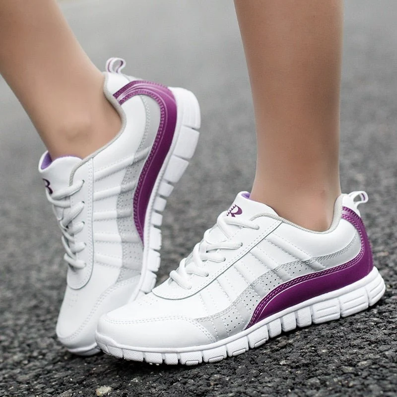 Chaussures de marche / course à lacets pour femme taille 36-41 "BONA – Casual sport"