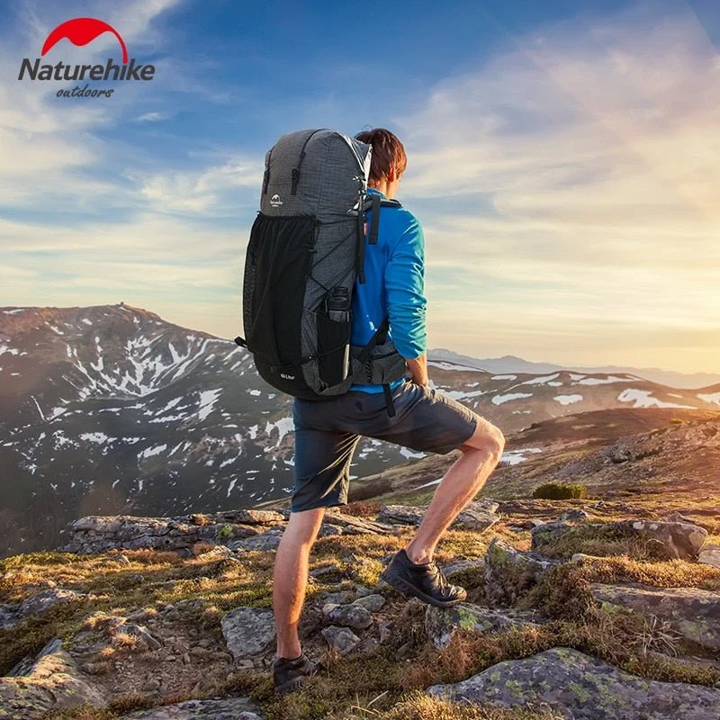 Sac à dos de randonnée ultraléger et imperméable Nylon / Dyneema 45L à 65L "Naturehike – Rock series"