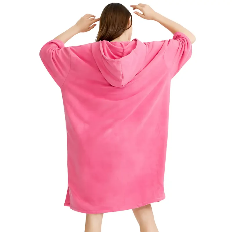 Poncho surfer