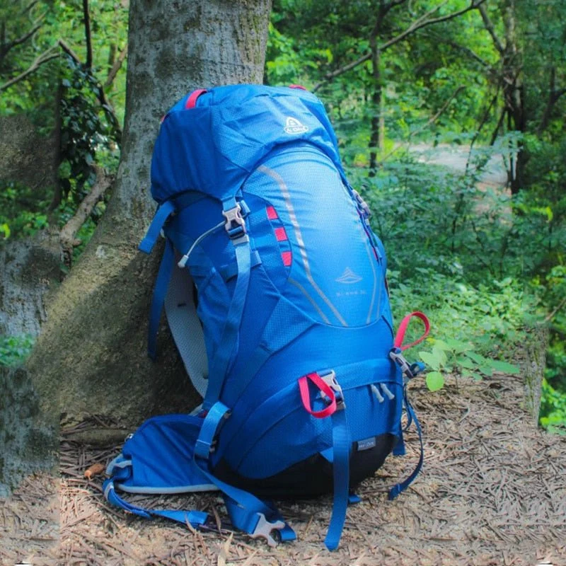 Sac à dos de randonnée / alpinisme avec raincover 1kg"Ai One - Fast Hiking 35 + 5L"