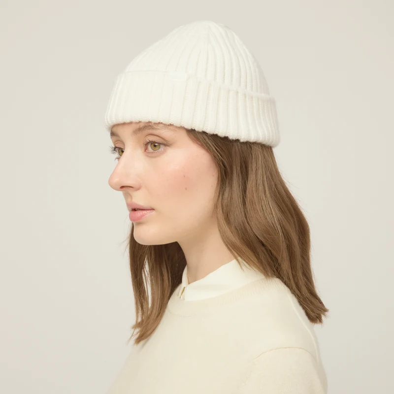 Ribbed Skully Beanie