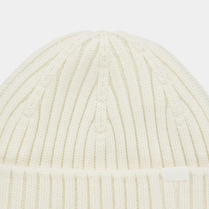 Ribbed Skully Beanie
