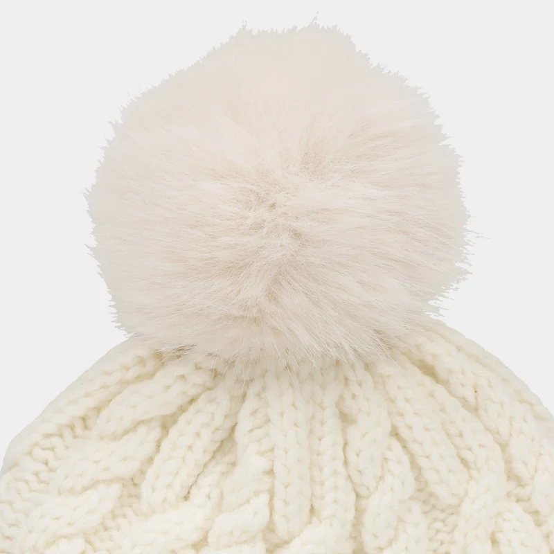 Pom Pom Cable Beanie