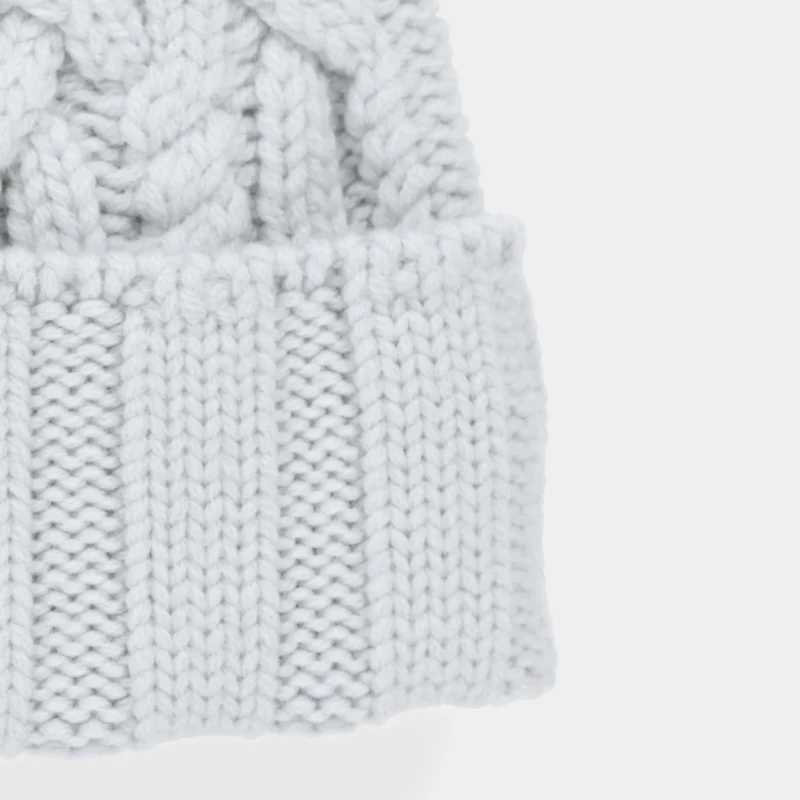 Pom Pom Cable Beanie