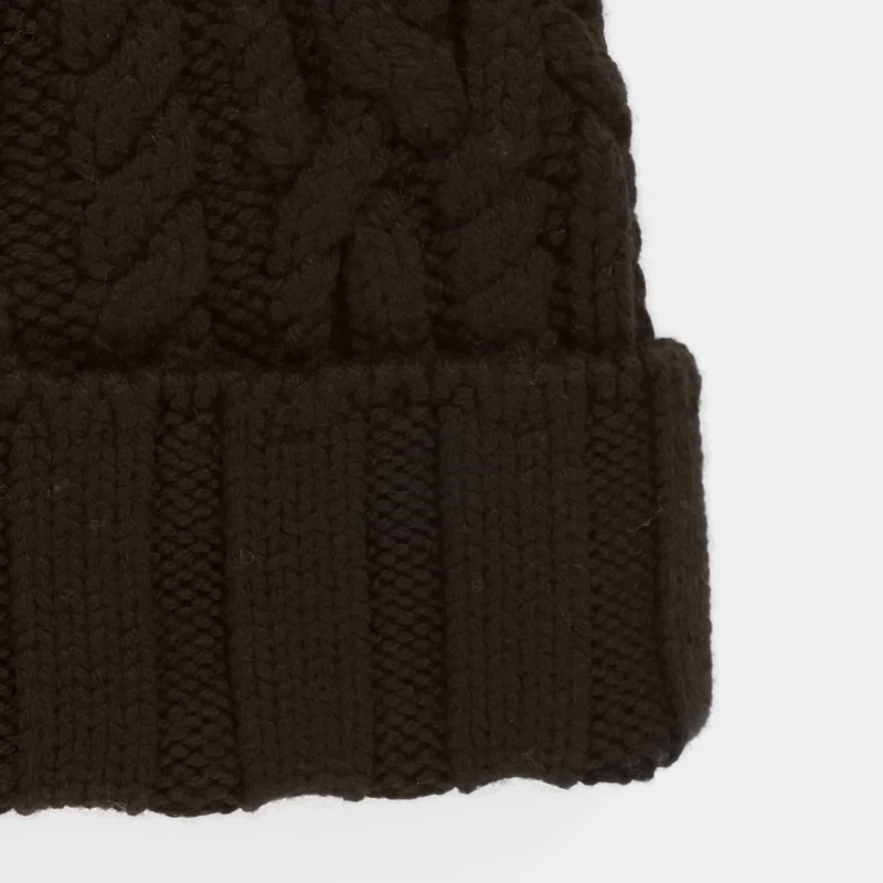 Pom Pom Cable Beanie
