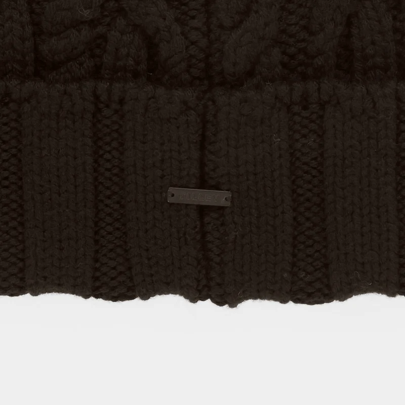 Pom Pom Cable Beanie