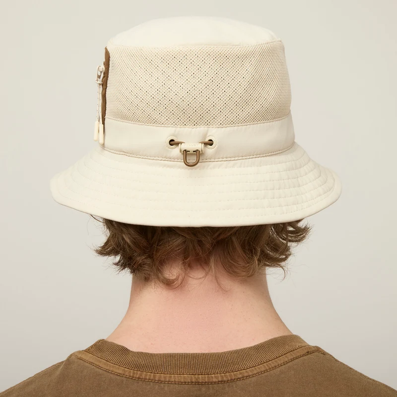 Zip Pocket Bucket