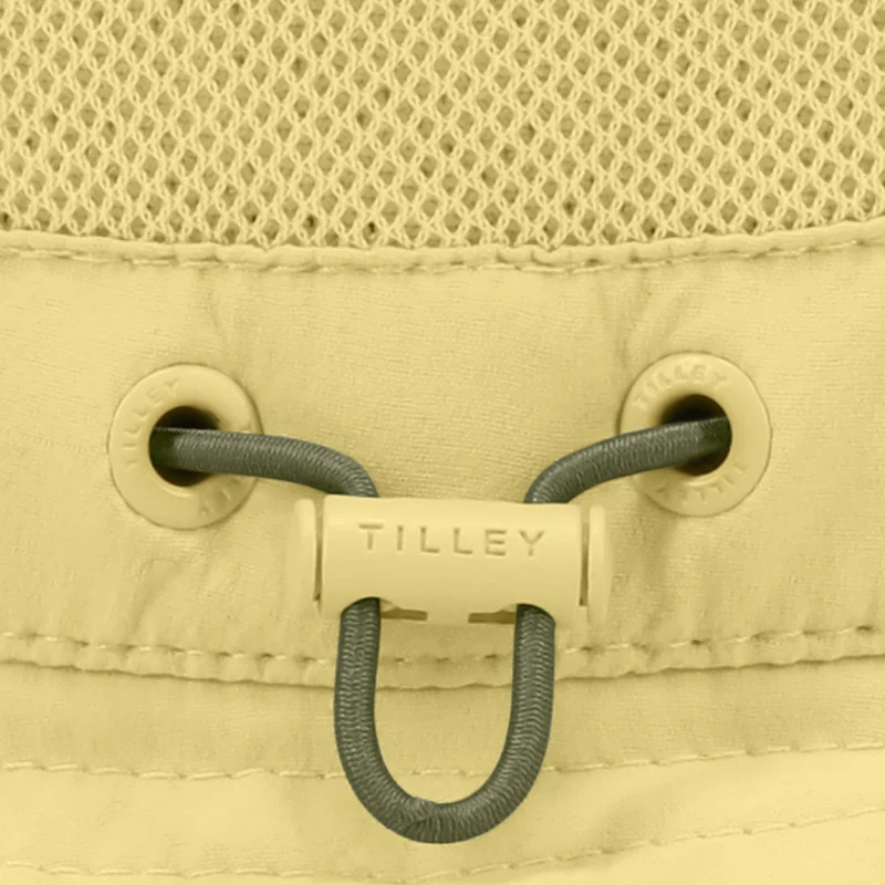 Zip Pocket Bucket
