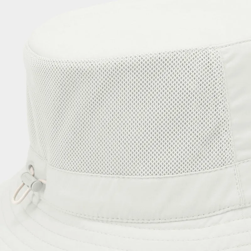 Zip Pocket Bucket