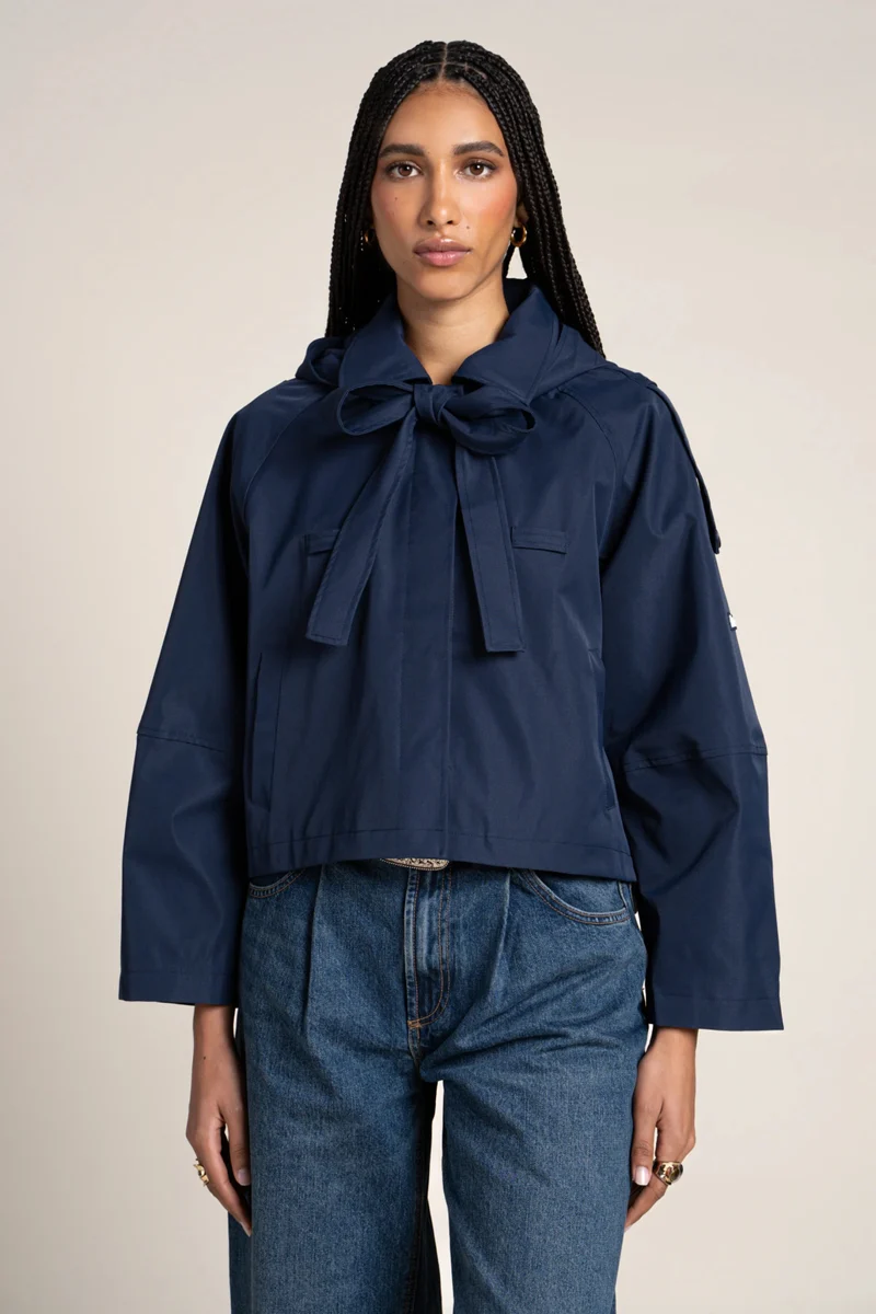 Tuileries - Trenchcoat Court
