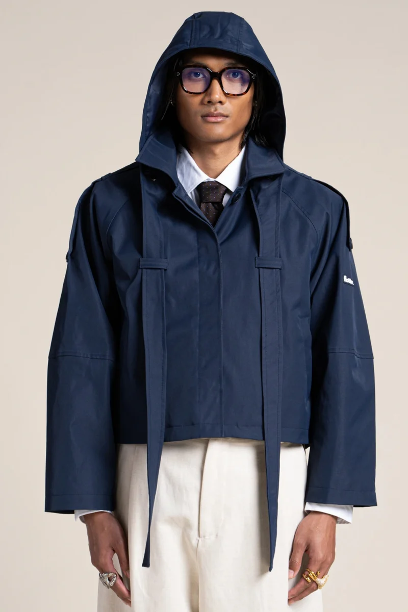 Tuileries - Trenchcoat Court