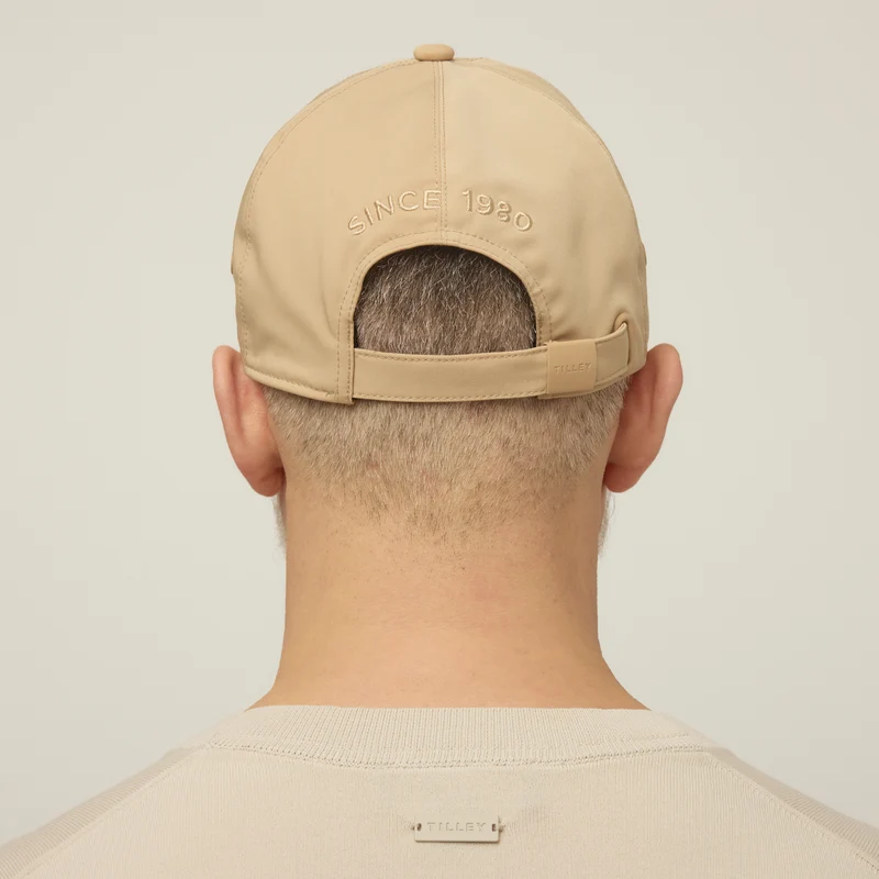 New Tech Travel Cap
