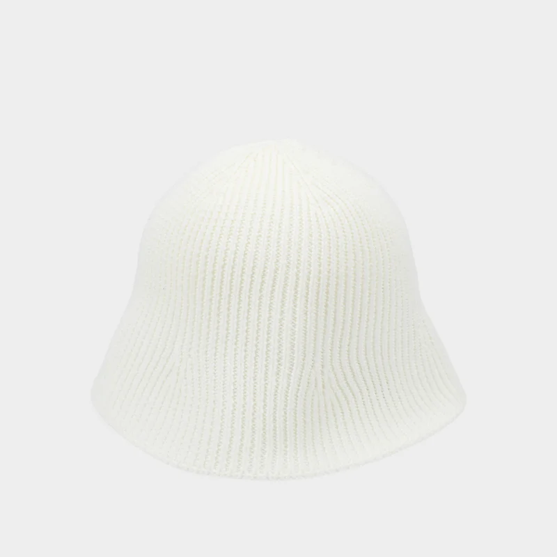Ribbed Knit Bucket