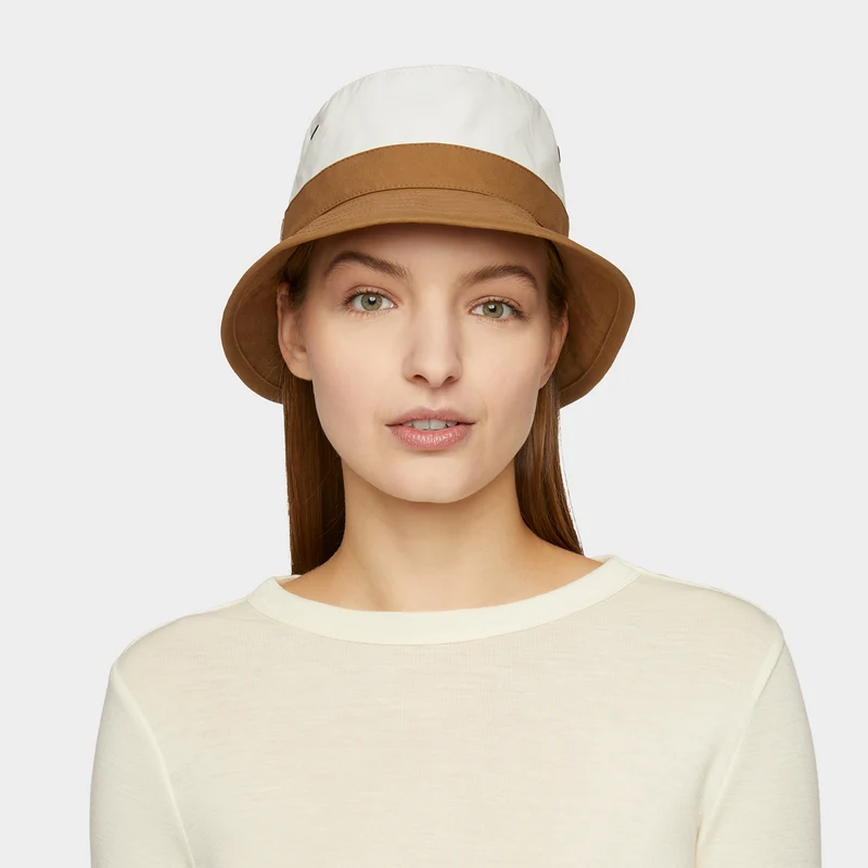 T1 Colour Blocked Bucket Hat