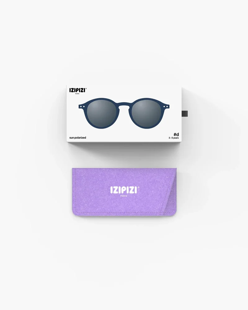 Lunettes de soleil enfant ‘#d’ Navy Blue 5-7 ans | IZIPIZI