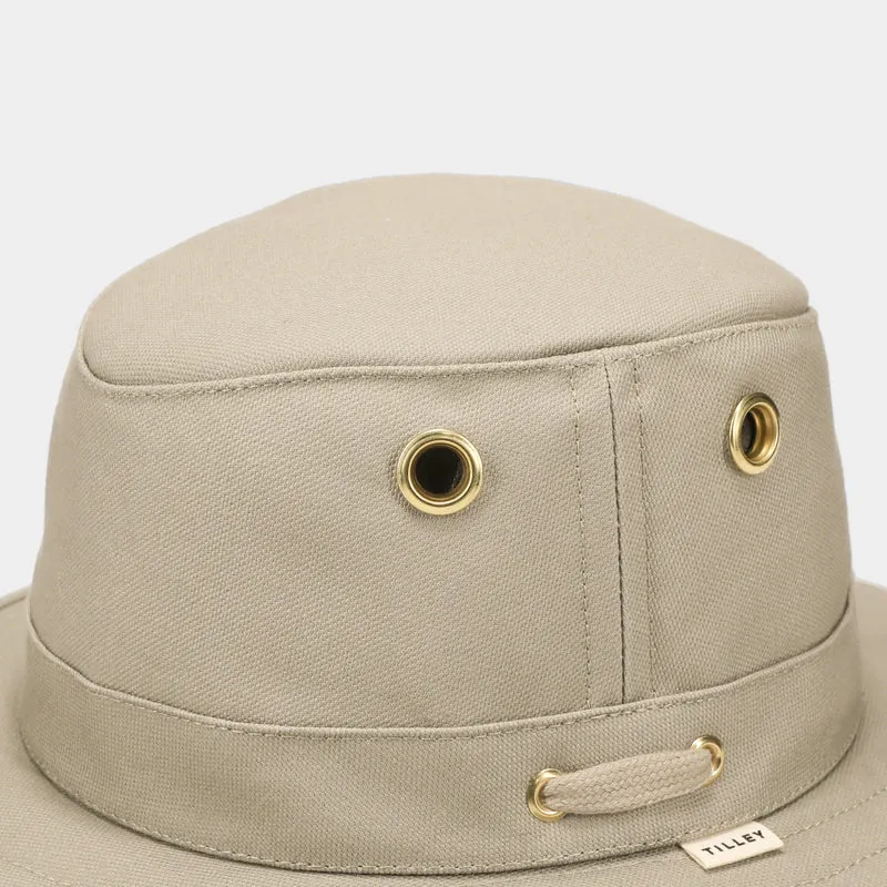 T5 Adventure Hat